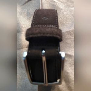 Joseph Abboud brown suede belt mens size 40. New with tags.